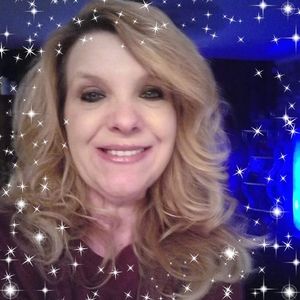 Meet your Posher, Deanna